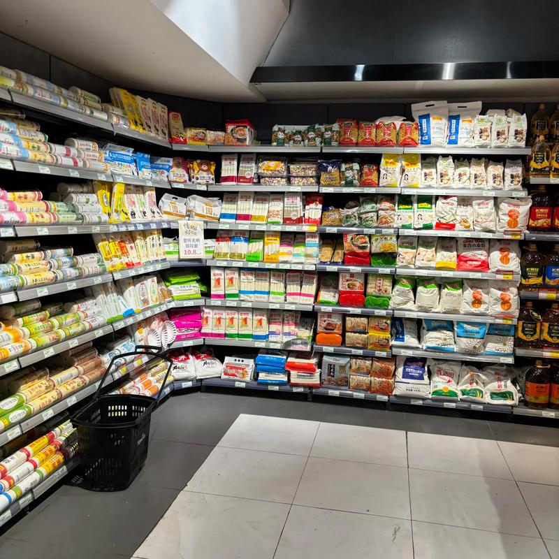 海南食品零售市场:多元化的购物体验